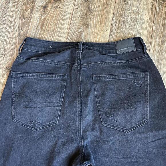 American Eagle NWT Jeans Womens 6 Black Mom Straight Leg High Rise Ripped - Picture 9 of 9